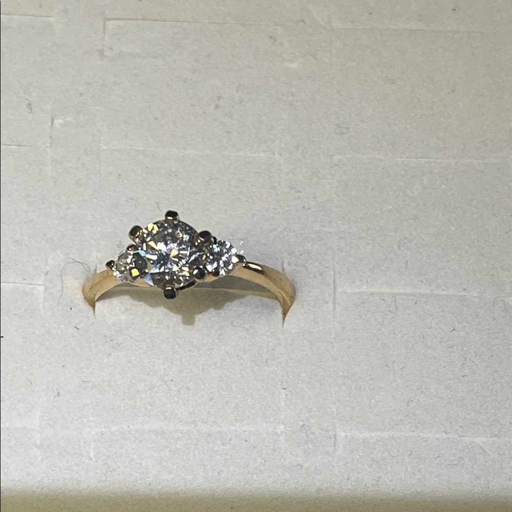 Elegant Gold Tone and Clear Gemstone Women's Ring